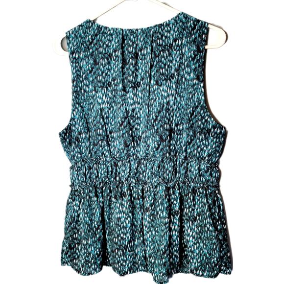 Forever 21 Green Teal Abstract Watercolor Ruffle V-Neck Sleeveless Top sz L - Picture 2 of 7